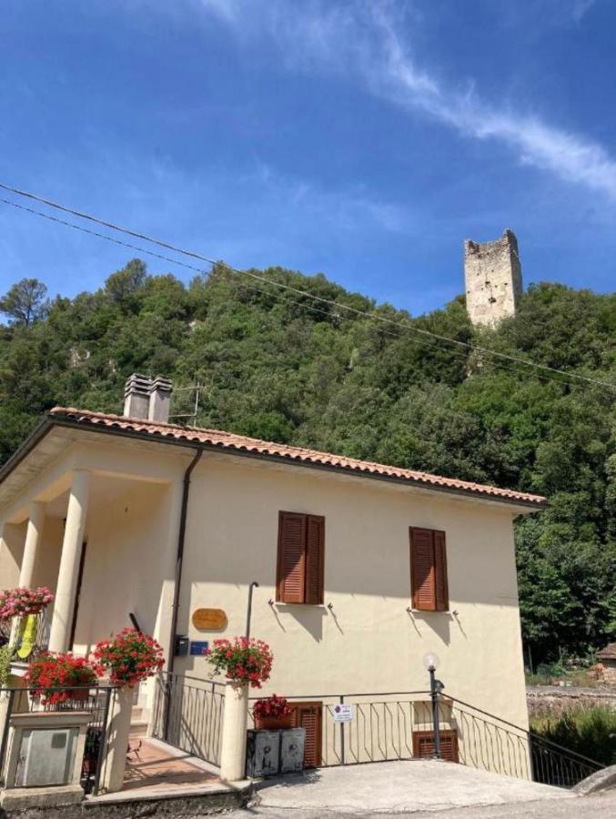 La Casa Dei Nonni Hotel Torre Orsina ภายนอก รูปภาพ