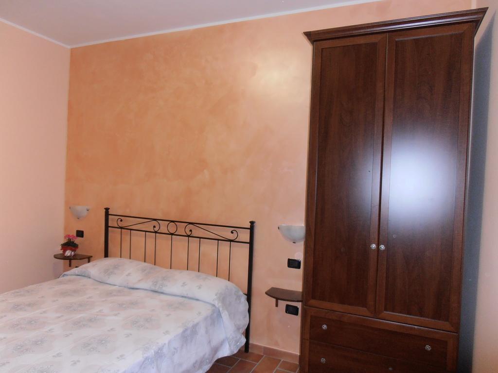La Casa Dei Nonni Hotel Torre Orsina ภายนอก รูปภาพ